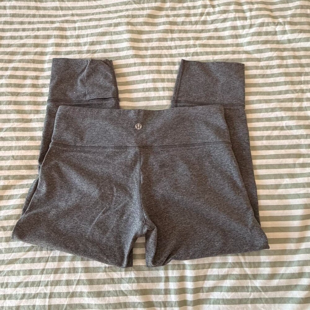 Low Rise Lululemon Capri